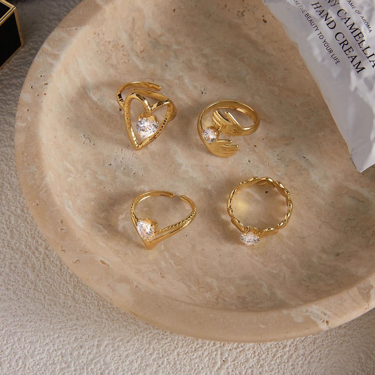 Elora Heartbeam Ring