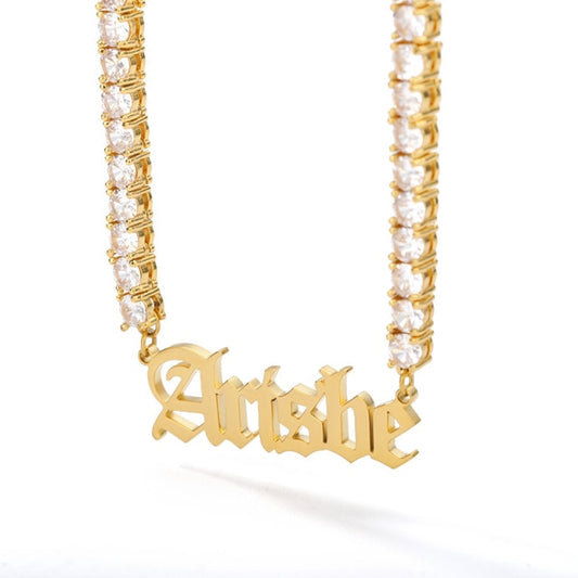 Custom name tennis chain with personalized engraving, gold or silver finish and sparkling stones – Queendom Treasurez.