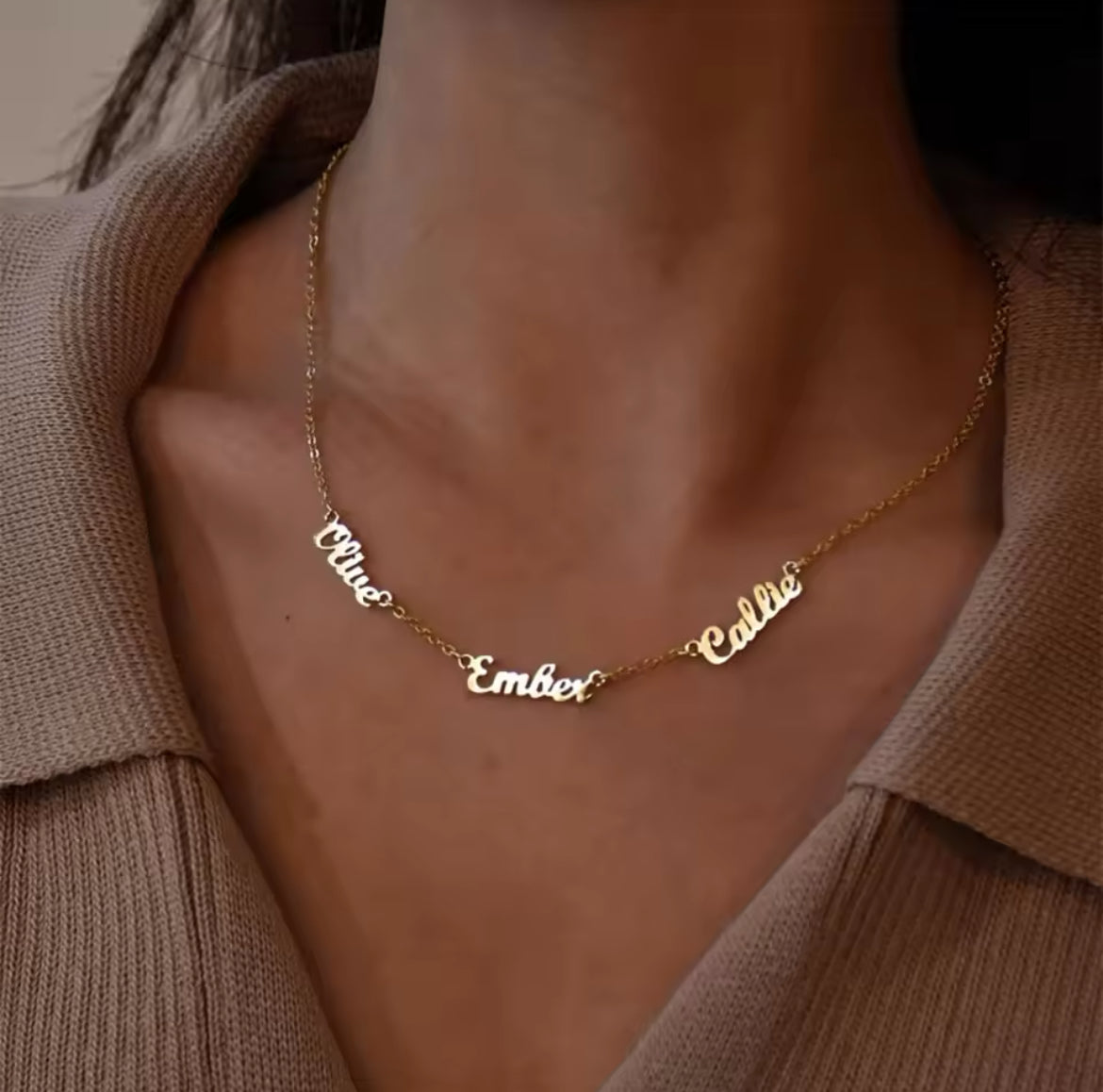 Custom multiple name necklace with personalized names in a sleek design – Queendom Treasurez.