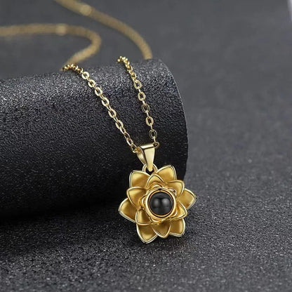 Flower Photo Projection Necklace