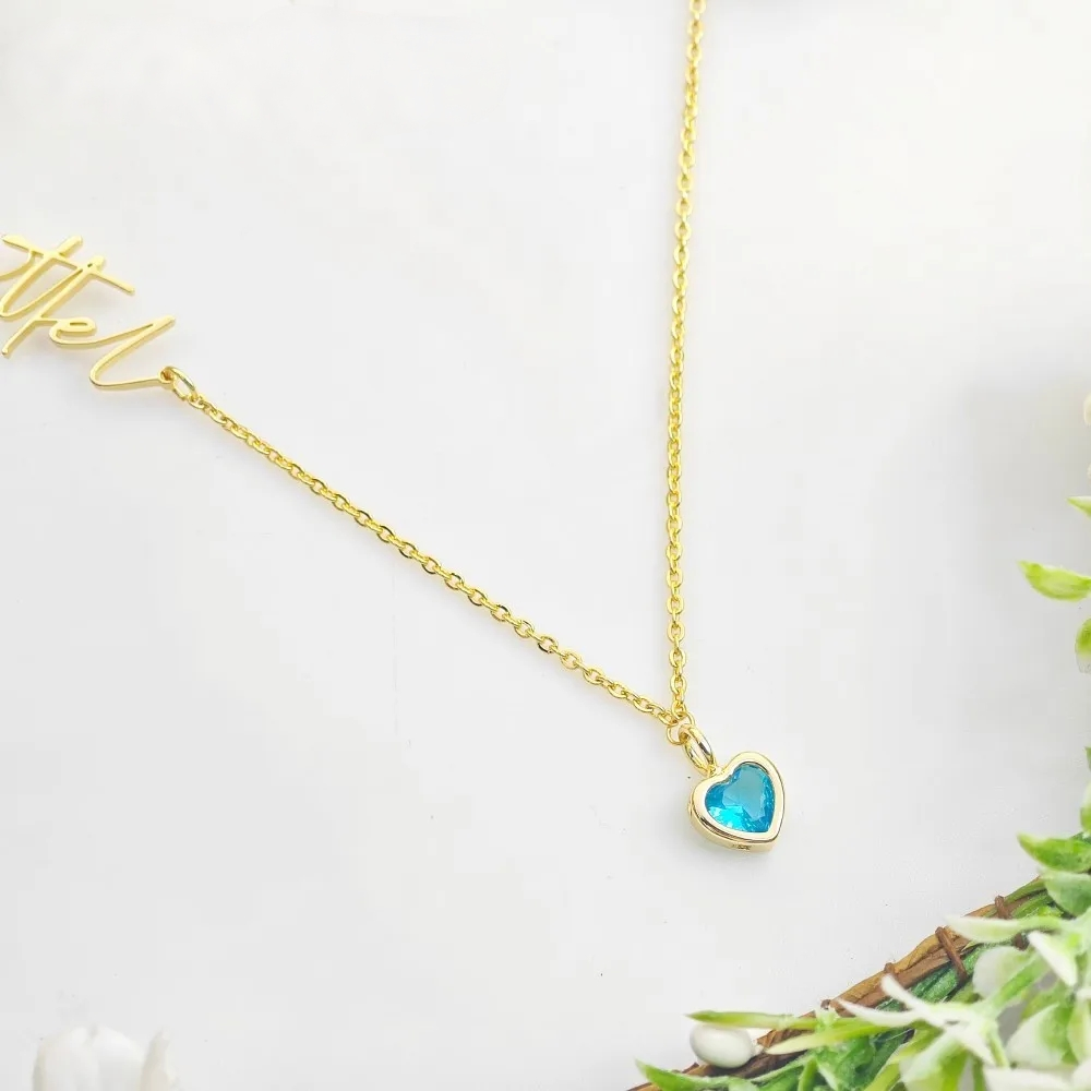 Side Note Treasure Drop Name Necklace