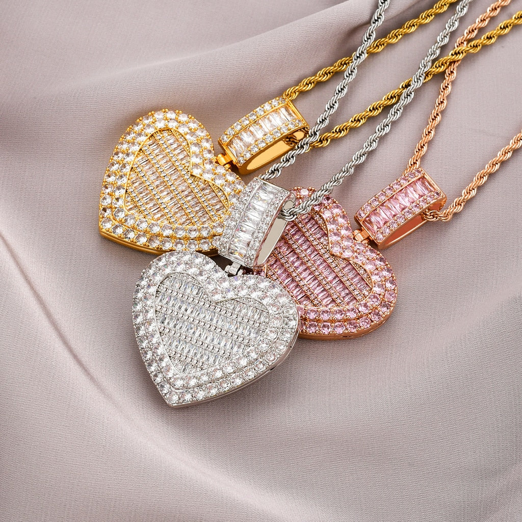 Heart-shaped Photo Pendant Necklace - Queendom Treasurez 